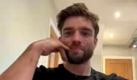 Нурмагомедов «золотой мальчик», он ломается под давлением — Дэвис перед боем