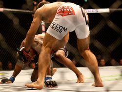 фото - UFC Fight Night: Тайсумов и Мустафаев побеждают в Берлине