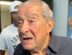 фото - Арум почти назвал гонорар Фьюри и рассказал, почему нельзя недооценивать Усика