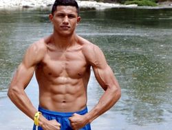 фото - Претендент для Ломаченко Берчельт может подраться с Орландо Крусом