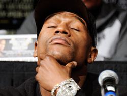 фото - Мэйуэзер: «В отличие от Пакьяо, я не дрался с истощёнными соперниками»