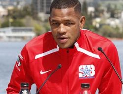 фото - Салливан Баррера: Я не подписывал контракт на бой с Бетербиевым