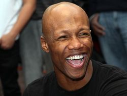 фото - Заб Джуда возобновил карьеру, забив Мунгуйю