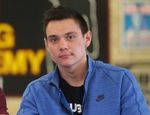 Сын Кости Цзю вызывает в ринг возрастную знаменитость