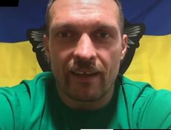 фото - «Кто-то плохо делает свою работу». Усик о рассечении Фьюри и новой дате боя