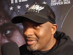 фото - «Никогда не знаешь, когда придёт твоё время». Тренер о бое Усика против Уордли 