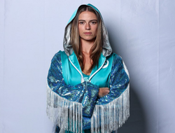 фото - Обновлено: Бой за временный титул завершился трагедией