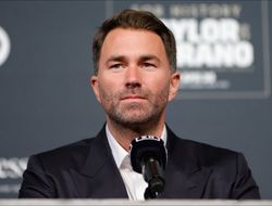 фото - Канело – Бивол в 76 кг, обмен Альвареса на Фьюри и Дэвиса, тройка лучших супертяжей — Хирн ответил на вопросы фанов