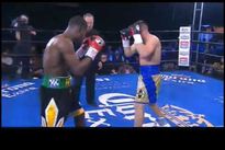 Видео боя: Сергей Деревянченко — Кемал Расселл