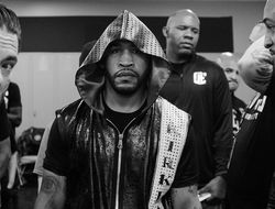 фото - Джеймс Кирклэнд сразится с молодым «Безумцем»