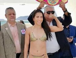 фото - Красавицы-чемпионки остались с титулами, нокаут от супертяжа Нистора