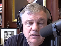 фото - Не Дэвис, не Канело и не Кроуфорд. Тедди Атлас назвал лицо современного бокса