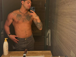 фото - Гарсия сцепился с Макгрегором в соцсетях, предлагает драться в BKFC