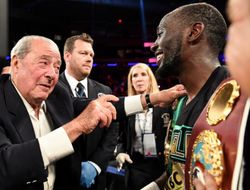 фото - Кто станет следующим соперником Кроуфорда? Рассказывает Боб Арум