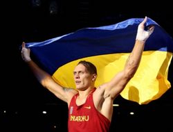 фото - Александр Усик: «Если Рябинский захочет, я готов драться с Лебедевым и Дроздом»