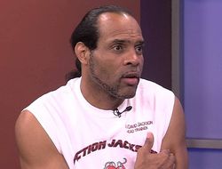 фото - Чем больше Ковалёв побеждал, тем больше задирал голову — экс-тренер Сергея