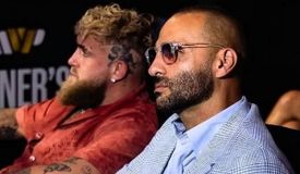Крутой получемпион дебютную защиту проведёт в шоу Пола. У него неплохой соперник