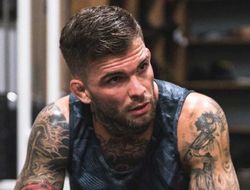 фото - У экс-чемпиона UFC обнаружен коронавирус