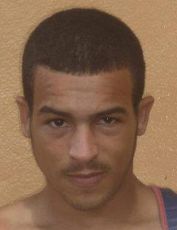 Эльесер Акино