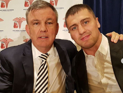 фото - Гвоздик встретился с Атласом, Макгрегору выбрали оппонента, Киборг на техобслуживании — соцсети 