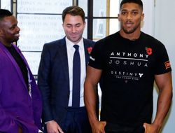 фото - Диллиан Уайт надеется сразу на несколько боёв с Энтони Джошуа