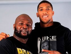 фото - Джеймс Тони: Джошуа, надевай уже штанишки и дуй в Штаты