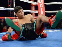 фото - Абнеру Маресу предлагают реванш с Джонни Гонсалесом