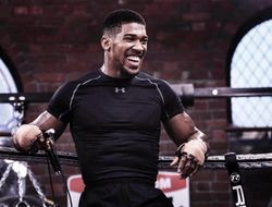 фото - Джошуа порадуется, если Беллью нокаутирует Хэя и на время того «заткнёт»