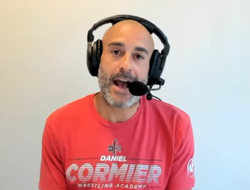 фото - Двалишвили — лучший в истории дивизиона. Так считает комментатор UFC