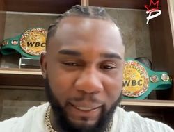 фото - В WBC вдруг вспомнили о правилах, оставили Адамесу только два варианта