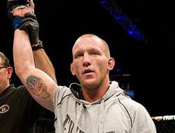 фото - (ММА) UFC on FX 4: Мэйнард победил Гуиду (+ все результаты)