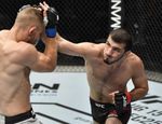 Рамазан Эмеев — Никлас Штольц: видео лучших моментов боя