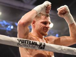 фото - Денис Беричник vs Артём Лобов: есть дата