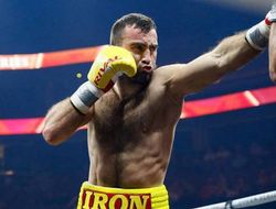 фото - Тренер: Гассиев нокаутирует Усика ударом по корпусу