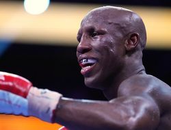 фото - Угас будет рад, если после поражения ему Пакьяо завяжет с боксом