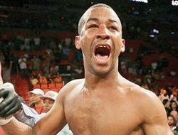 фото - Перенесён титульный бой Шафикова и Бартелеми