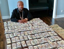 фото - Флойд Мэйуэзер заработал за карьеру больше $1 млрд на PPV? В WBN решили проверить
