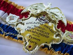 фото - Тейлор vs Прогрейс: в финале Суперсерии II на кону будет ещё один авторитетный пояс