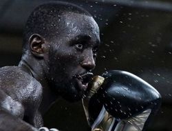 фото - Кроуфорд победил Бенавидеса