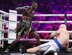 фото - Тренер Уайлдера: «Я искренне верил, что Усик посетит наш бой с Хелениусом»