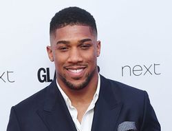 фото - Джошуа не против, если Фьюри выведет Паркера к рингу на объединительный бой