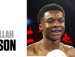 фото - Супертяжёлый нокаут и выбитая капа от проспектов Арума: видео 