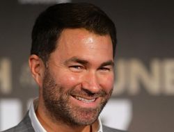 фото - Всё было близко, пока Усик не спуртанул — промоутер Джошуа