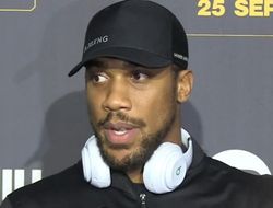 фото - Собираюсь нокаутировать Усика в стиле зала Кронк — Энтони Джошуа 