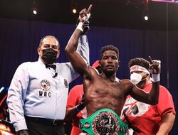 фото - Лубин зовёт е-Чарло на реванш: три года назад Джермелл его жёстко вырубил