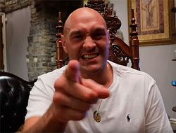 фото - Тайсон Фьюри вылил поток ругательств на Владимира Кличко