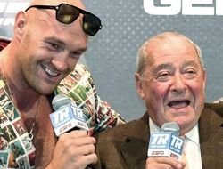 фото - «Никогда нельзя списывать украинца». Боб Арум — о возможном мегафайте Усик–Фьюри