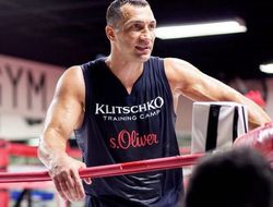 фото - Владимир Кличко, Мейвезер, Уорд и доктор Гудман будут приняты в Зал славы бокса