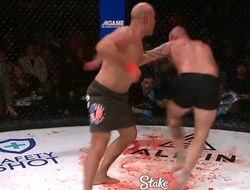 фото - Дос Сантос вновь стал чемпионом: видео кровавого побоища