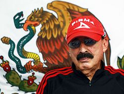 фото - Игнасио Беристайн: «Только с битой в руках можно побить Мэйуэзера...»